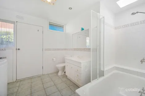 Property photo of 26 The Avenue McCrae VIC 3938