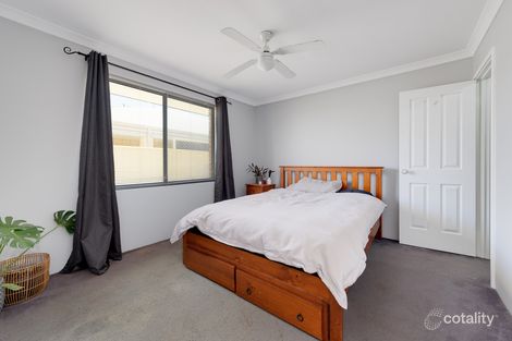Property photo of 6 Knutsford Crescent Port Kennedy WA 6172