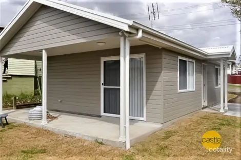 2 Tobruk Cres, Shortland, NSW 2307