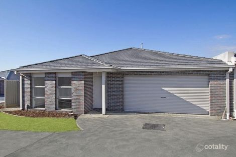 Property photo of 11/43 Darraweit Road Wallan VIC 3756