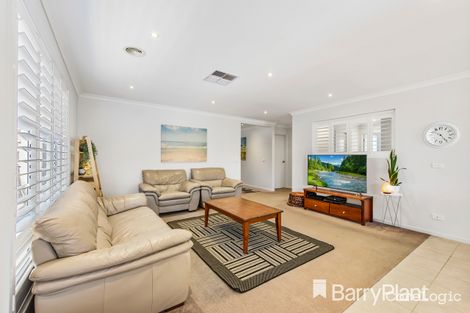 Property photo of 52 Attunga Grove Werribee VIC 3030