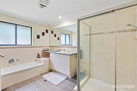 Property photo of 16 Diorama Court Eatons Hill QLD 4037