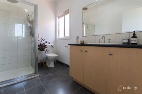 Property photo of 44 Balerno Circle Gowanbrae VIC 3043
