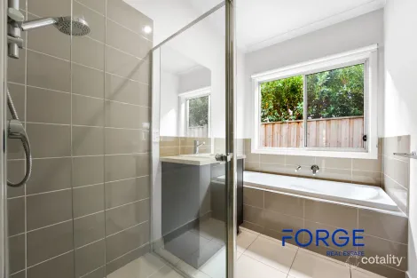 Property photo of 7 Mulloway Drive Point Cook VIC 3030