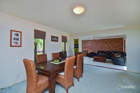 Property photo of 14 Kentia Court Elanora QLD 4221