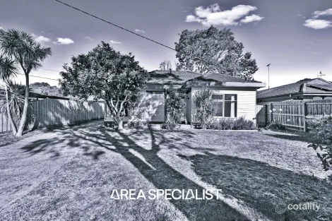 Property photo of 8 Glazebury Court Langwarrin VIC 3910