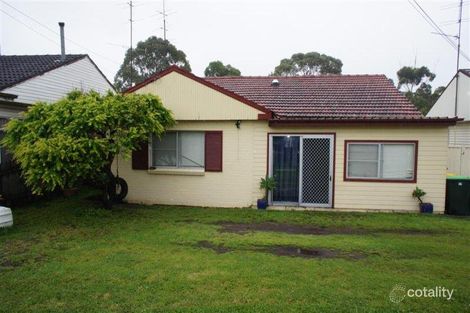Property photo of 22 William Avenue Warilla NSW 2528