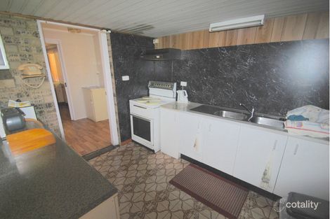 Property photo of 23 Chrysanthemum Avenue Lurnea NSW 2170