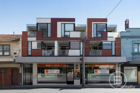 Property photo of 4/131 Glen Eira Road St Kilda East VIC 3183