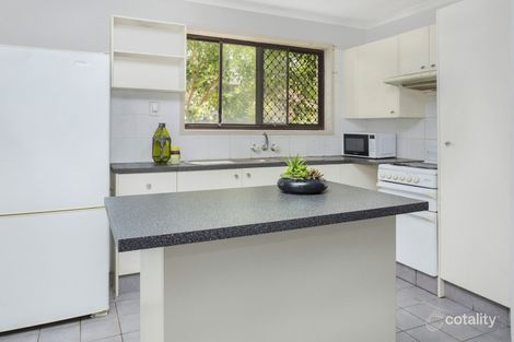 Property photo of 1/4 Baker Avenue Labrador QLD 4215