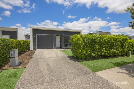 Property photo of 41 Hill Drive Pimpama QLD 4209
