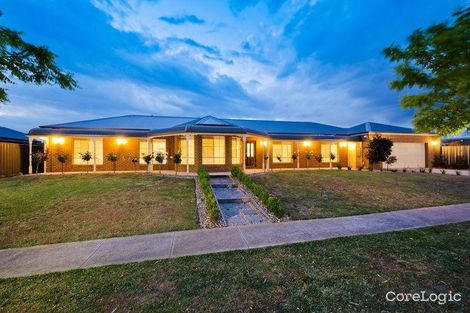 Property photo of 4 Buloke Avenue Manor Lakes VIC 3024