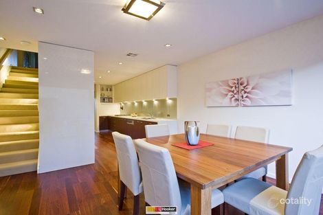 Property photo of 11/25 Jerrabomberra Avenue Narrabundah ACT 2604