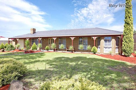 1 Mantaura Ave, Taylors Lakes, VIC 3038