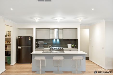 Property photo of 31 Maven Way Tarneit VIC 3029