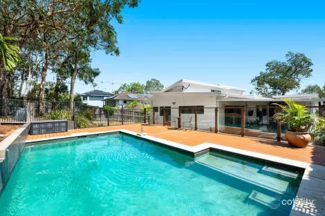 2 Pandorea Cl, Seventeen Mile Rocks, QLD 4073