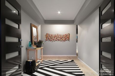 Property photo of 38 Barton Avenue Lloyd NSW 2650