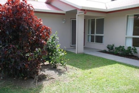 38 Silky Oak Ct, Mooroobool, QLD 4870