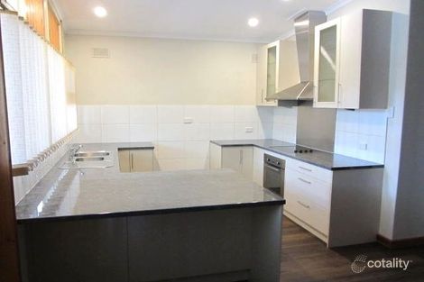 Property photo of 17 Arcoona Avenue Rostrevor SA 5073