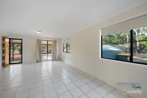 Property photo of 8 Lorne Court Bluewater QLD 4818