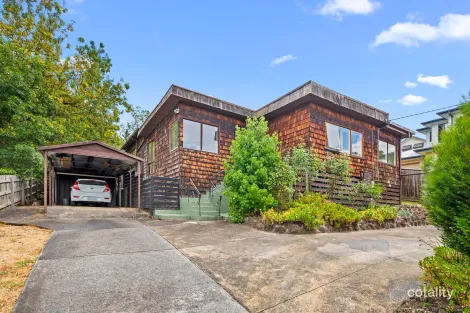 Property photo of 11 Central Avenue Mooroolbark VIC 3138