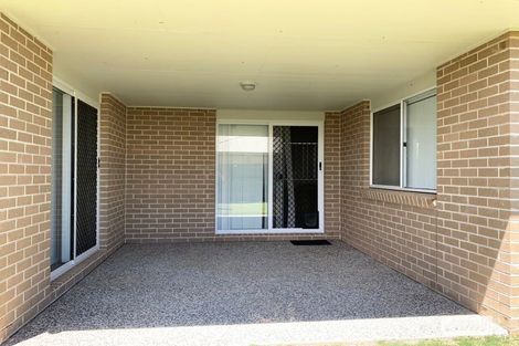 Property photo of 19 Tanna Drive Rosenthal Heights QLD 4370