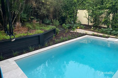Property photo of 3 Bedivere Drive Ormeau QLD 4208