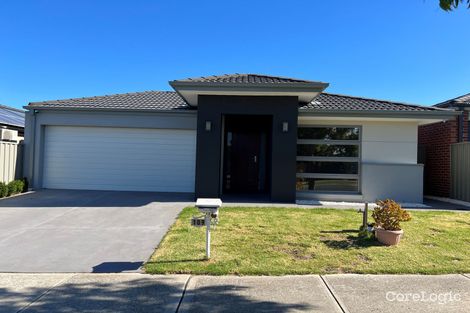 Property photo of 109 Scotsdale Drive Cranbourne East VIC 3977