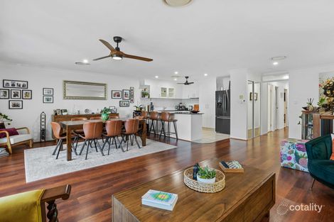 Property photo of 28/2 Ridgeline Way Highland Park QLD 4211