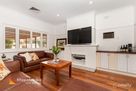 Property photo of 14 Sunshine Avenue Turvey Park NSW 2650