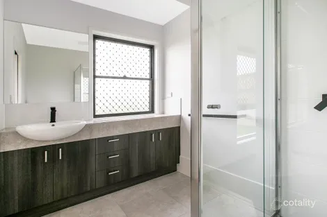 Property photo of 14 Panorama Place Upper Kedron QLD 4055