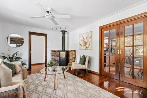 Property photo of 6 Morehead Street Curtin ACT 2605