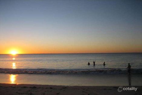 Property photo of 28 Branksome Gardens City Beach WA 6015