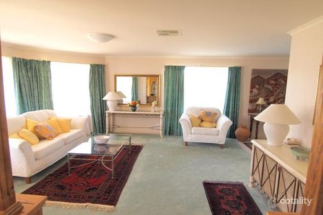 Property photo of 14 Dora Street Jerrabomberra NSW 2619