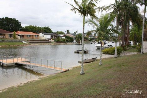 10 Huon St, Broadbeach Waters, QLD 4218