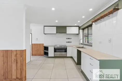 220a Blackadder Rd, Swan View, WA 6056