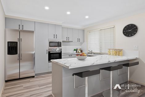 Property photo of 56 Swallowtail Crescent Springfield Lakes QLD 4300