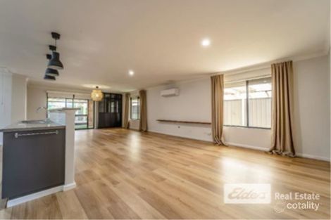 Property photo of 38 Kootingal Bend Baldivis WA 6171