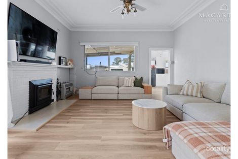 Property photo of 13 Tywong Street Ladysmith NSW 2652