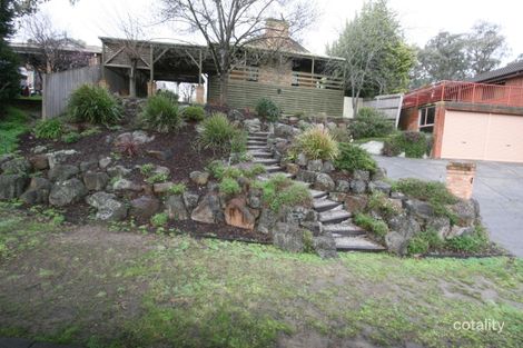 16 Penshurst Pl, Warranwood, VIC 3134