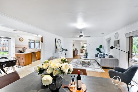 Property photo of 45 Fernside Avenue Briar Hill VIC 3088