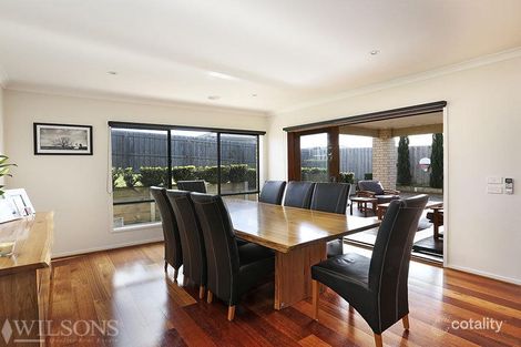 Property photo of 19 Grantham Drive Highton VIC 3216