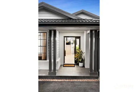 Property photo of 8A Britannia Street Pennant Hills NSW 2120