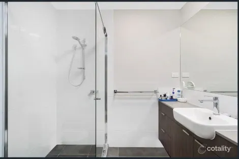 Property photo of 6 Riverside Esplanade Jimboomba QLD 4280