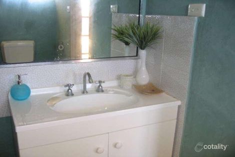 Property photo of 2/13 Hadda Way Mahomets Flats WA 6530