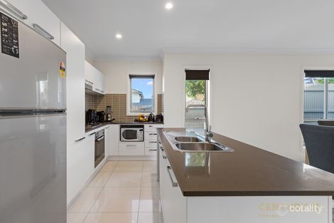 Property photo of 20 Stanley Avenue Middleton Grange NSW 2171