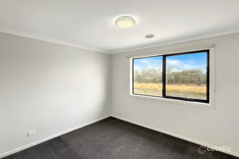 Property photo of 2 Tower Court Wallan VIC 3756
