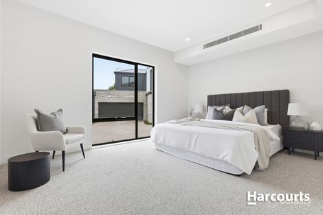 Property photo of 2/8 Souter Street Beaconsfield VIC 3807