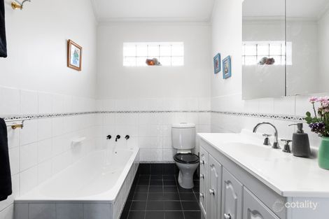 Property photo of 151 Roseneath Street Clifton Hill VIC 3068