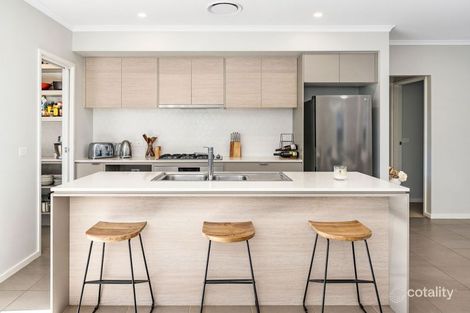 Property photo of 42 Nectarine Crescent Cobbitty NSW 2570
